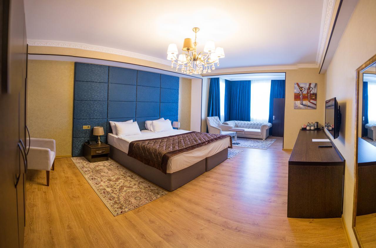 Viva Boutique Hotel Baku Bagian luar foto