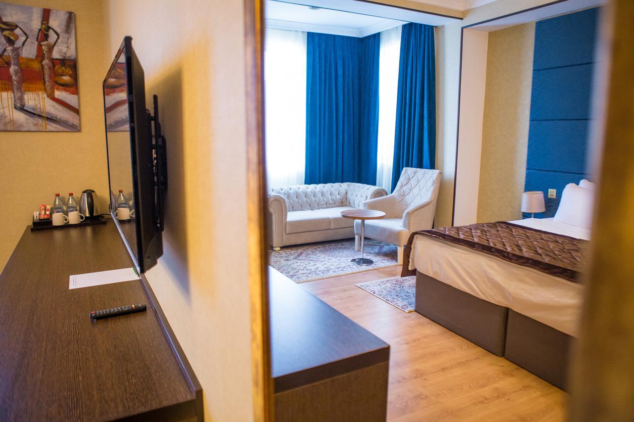 Viva Boutique Hotel Baku Bagian luar foto